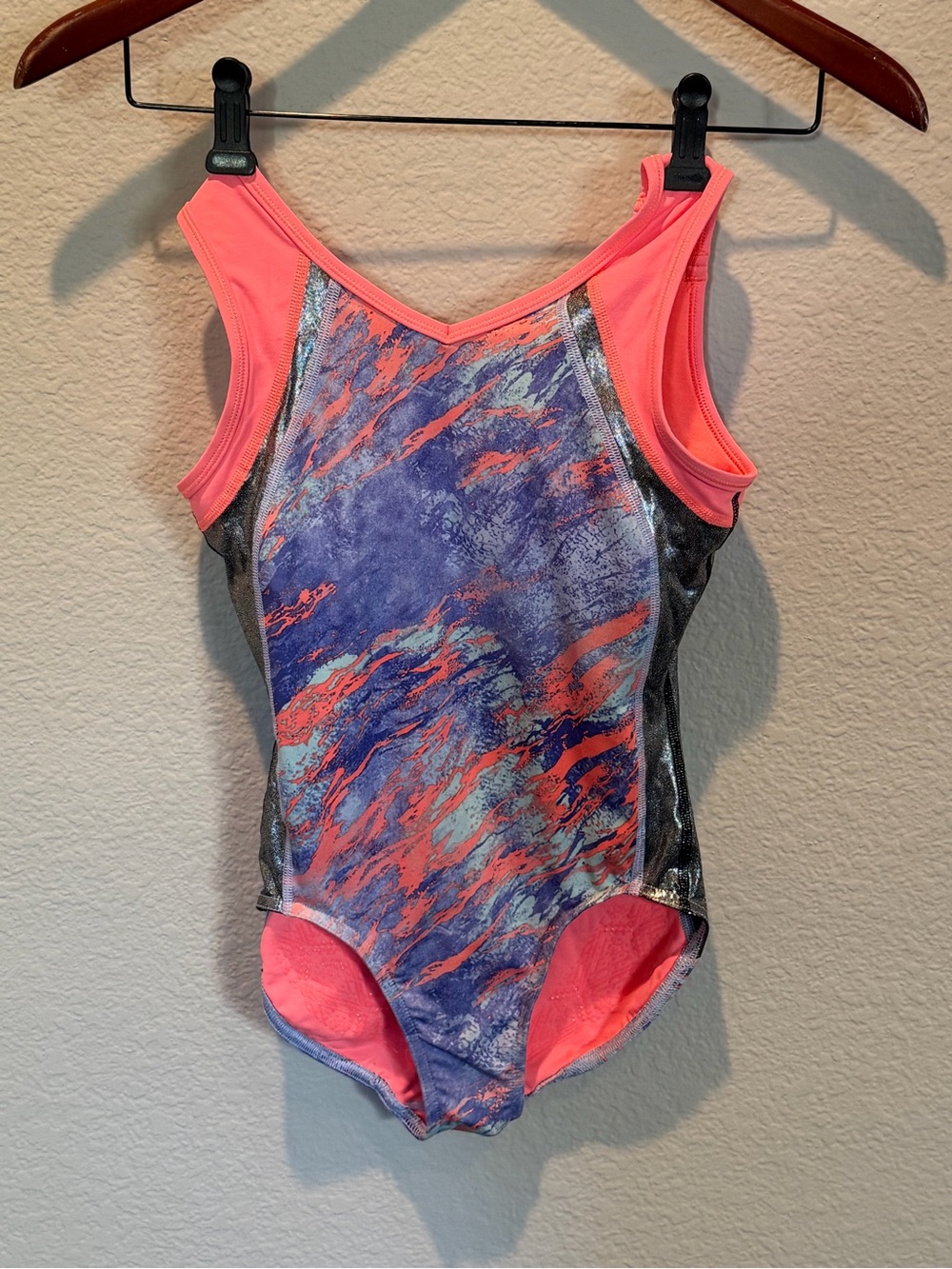 Ivivva Neon Pink & Purple Girls' Dance Leotard girls size 10